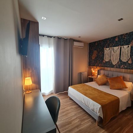 Luxury Green Hostal Madrid Gran Via Luaran gambar