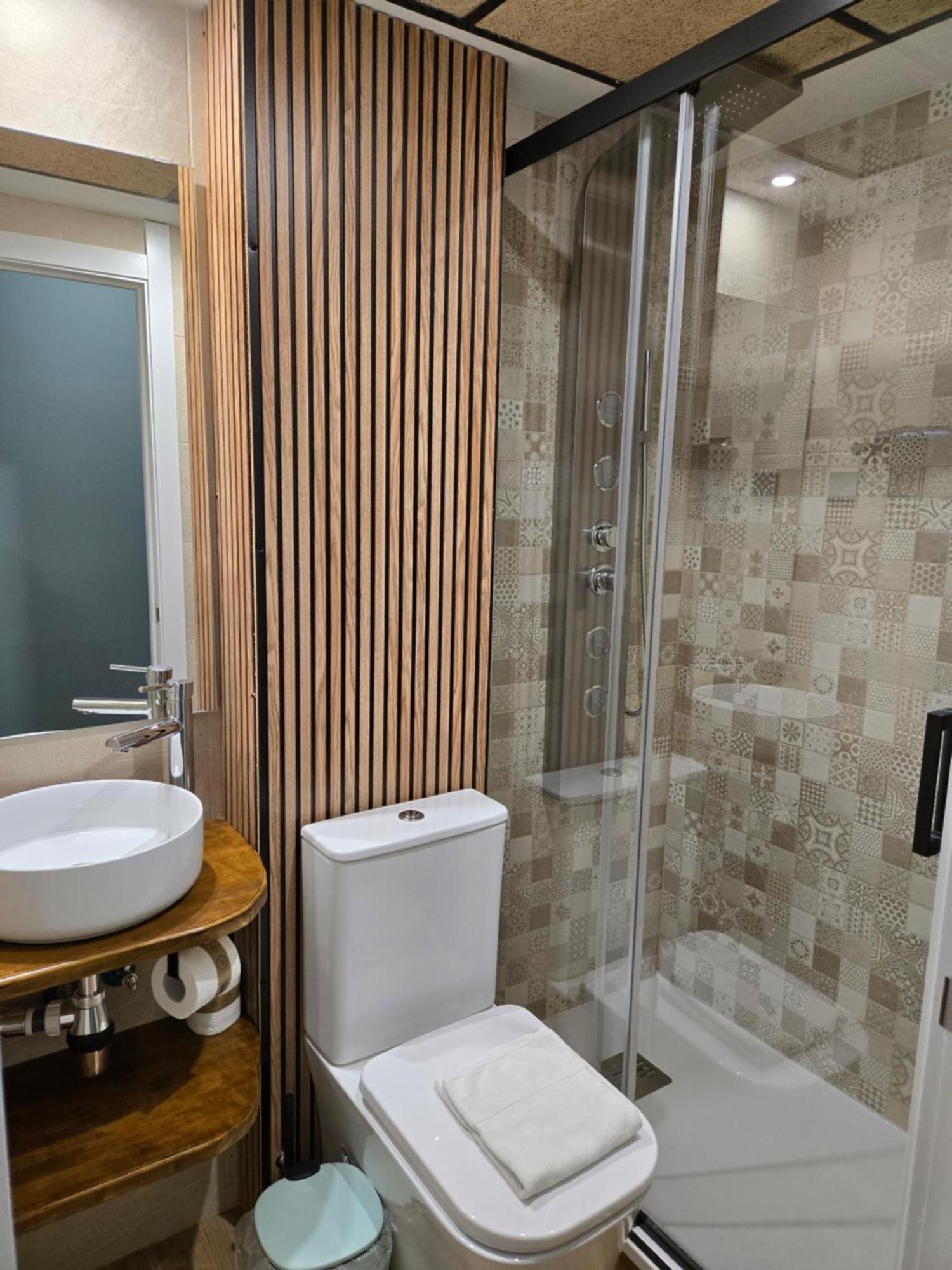 Luxury Green Hostal Madrid Gran Via Luaran gambar